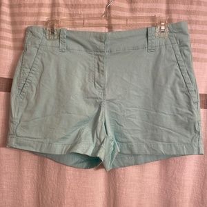 Vineyard Vines shorts
